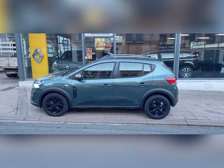 Dacia Sandero Stepway 1.0 110CV foto 10